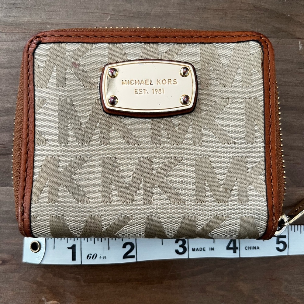 Michael Kors Jet Set Signature Yellow and Brown Logo Wallet